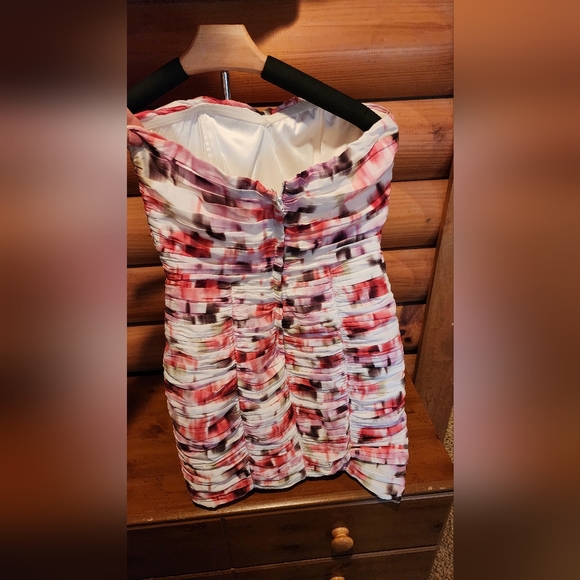 HM Strapless Dress - Picture 5 of 9